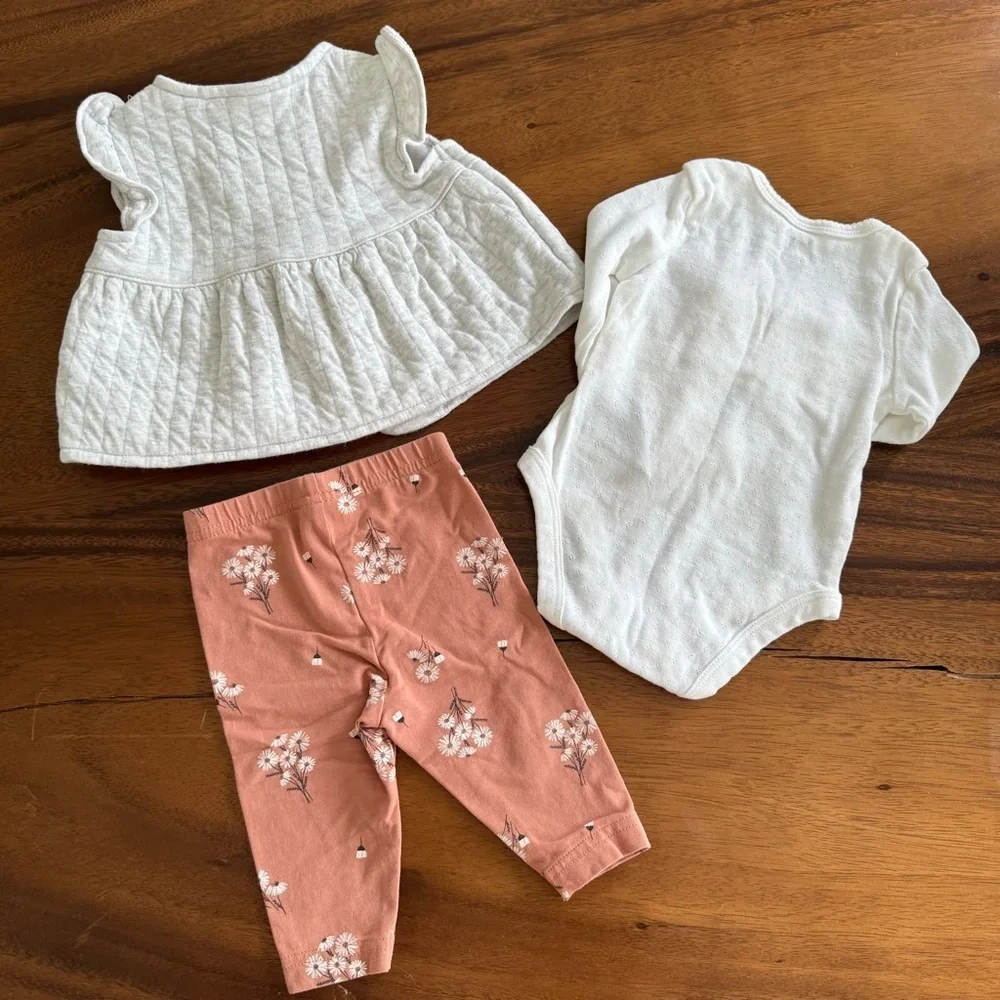 Carter’s Baby Embroidered Vest, White Bodysuit, Floral Leggings Set size 3M